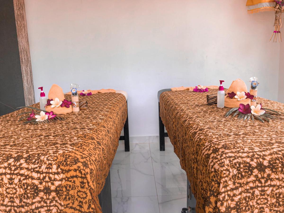 נוסה-למבונגן Auora Guest House מראה חיצוני תמונה